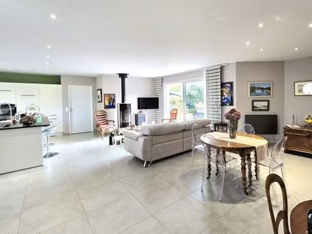 jolie maison 3 chambres