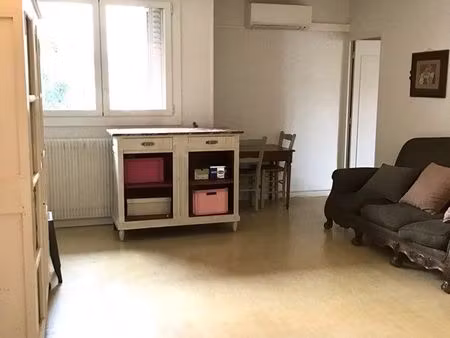 appartement t4-70m2-hyper centre d’auch