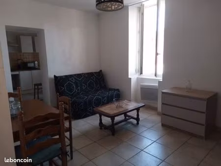 p2 a louer en meublé