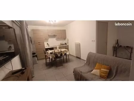 bel appartement route uzes