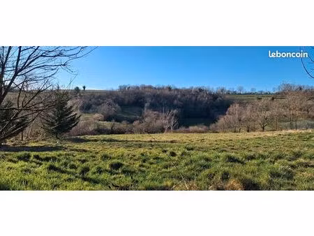 a saisir – terrain constructible 857 m² – geruge