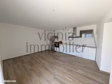 appartement t3 auberives-sur-varèze