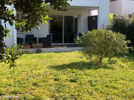 appartement t3 en rez-de-jardin dans petite résidence à capbreton