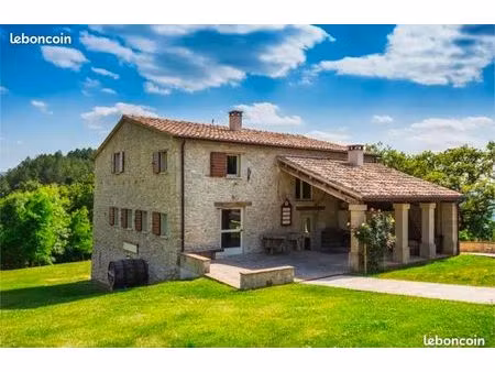 re.cherche bâtiment pour 2028