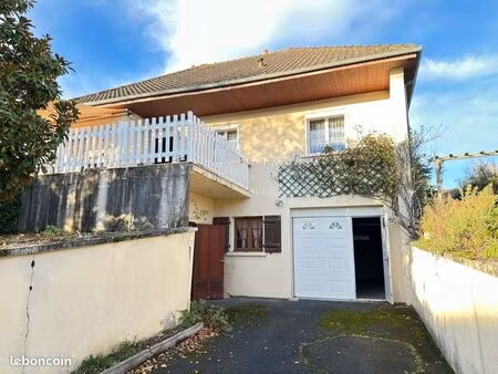 particulier vends maison avec potentiel important sur sous-sol et jardin