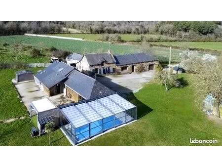 longère 11 pièces 324 m²