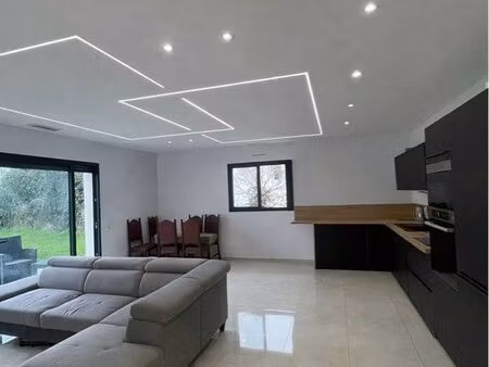 maison t4 de plain-pied – 94 m²