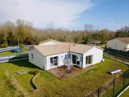 maison 4 pièces 93 m²