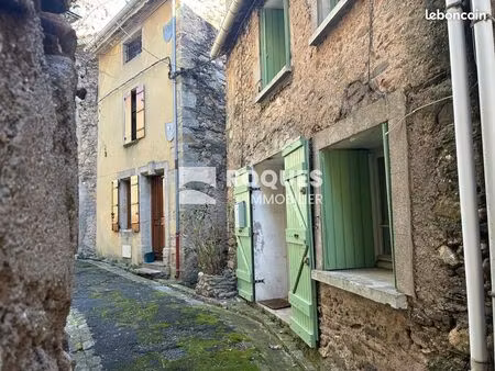 maison de village 1 pièce 53 m²