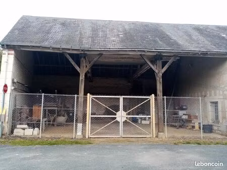 grange 137m² + terrain 1 188 m²