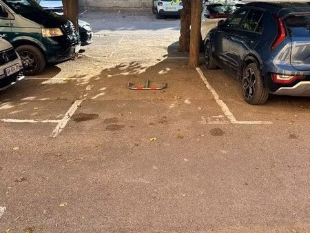 place de parking  location à l’année  proche plage du môle