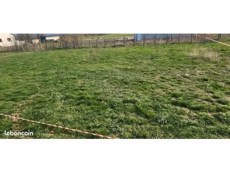 terrain 461 m² sardieu