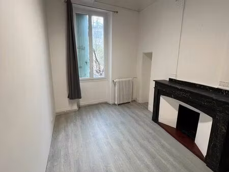 bureau individuel à louer 12m2 - lodève centre