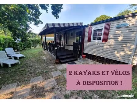 mobil home au bord du lac