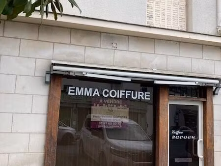 particulier vend fond de commerce avec murs