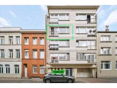 appartement deux chambres loué près du centre d'ostende