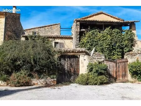 grande maison atypique  6 pièces  168 m2