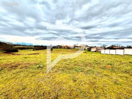 terrain 1839 m² beyries