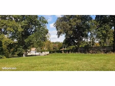 terrain 710 m² bonrepos sur aussonnelle