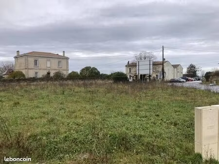 terrain 590 m² saint andre de cubzac