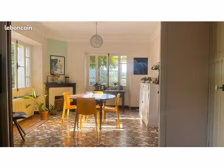 saint-privat-des-vieux – grande maison 136 m² avec dépendances sur 2 000 m² de terrain