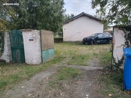 maison a rénover intégralement à saint jory