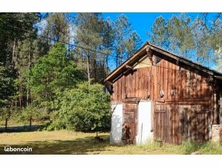 terrain constructible de 2547 m2 à gourbera