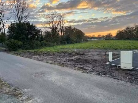 terrain 850 m² portets