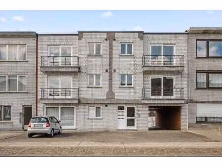 5 appartement  4 garages