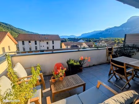 appartement t3 70m2 terrasse/garage