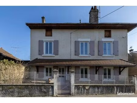 maison 5 pièces 115 m²