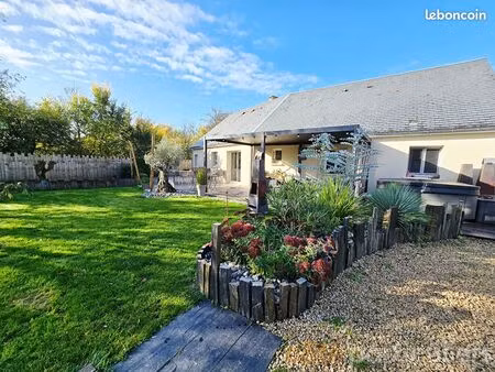 maison 8 pièces 142 m²