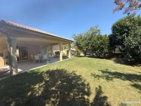 maison plain-pied  piscine