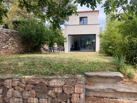 maison - 4 pièces - 96m²