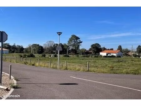 terrain 585 m² biganos