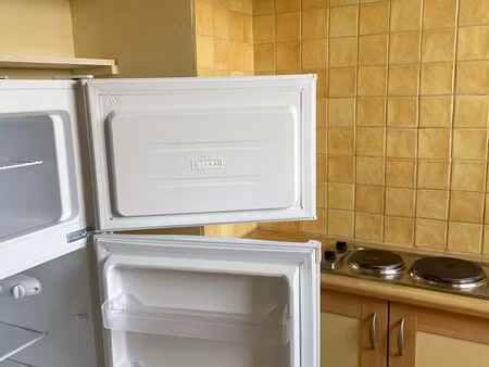 t2 proche place ste anne la riche