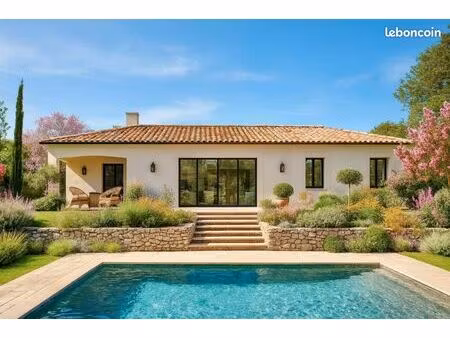 maison 100 m² blaye