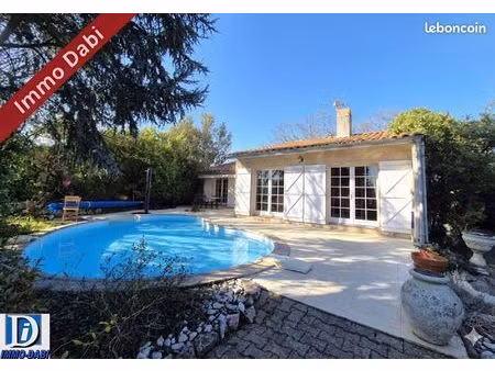 villa 6 pièces 164 m²