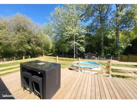 maison familiale – 4 chambres – 9 600 m² de nature – terrain piscinable