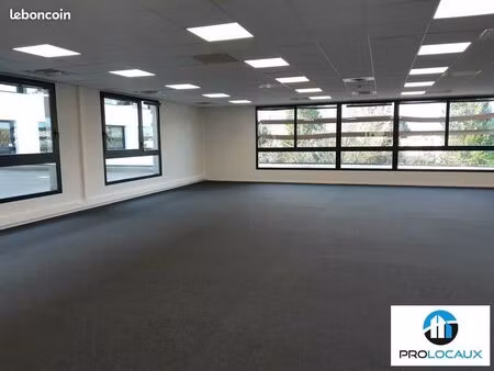 bureaux 2958 m² montbonnot saint martin