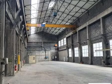 local d'activite 2000 m² voiron