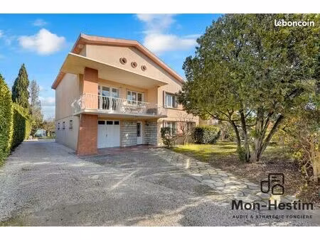 maison familiale 263 m² avec t3 indépendant et jardin 1000 m² – saint-jean