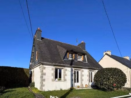 vente maison à plouguernével (22110) : à vendre / 93m² plouguernével