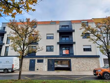 location appartement 3 pièces aux sorinières (44840) : à louer 3 pièces / 61m² les soriniè