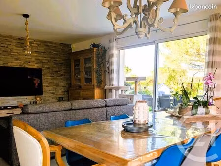 maison 5 pièces 94 m²