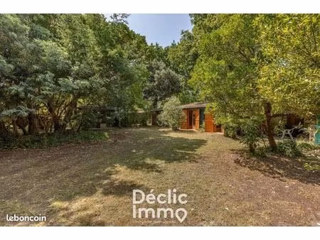 terrain 787 m² claouey