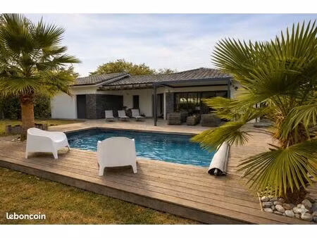 maison récente et familiale