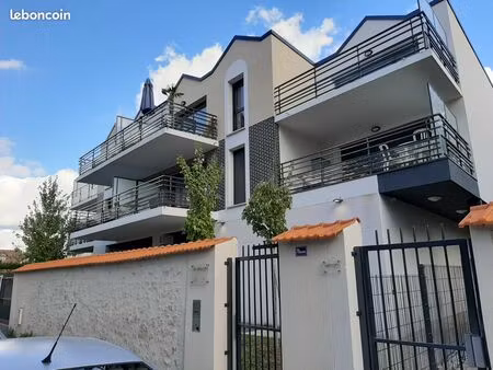 à vendre – studio avec terrasse dans résidence récente – saint-jean-le-blanc (45650)