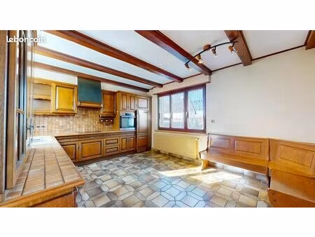 maison 2 pièces 147 m²