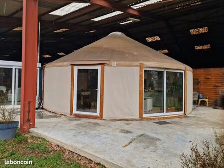 yourte contemporaine 9m soit 64m2